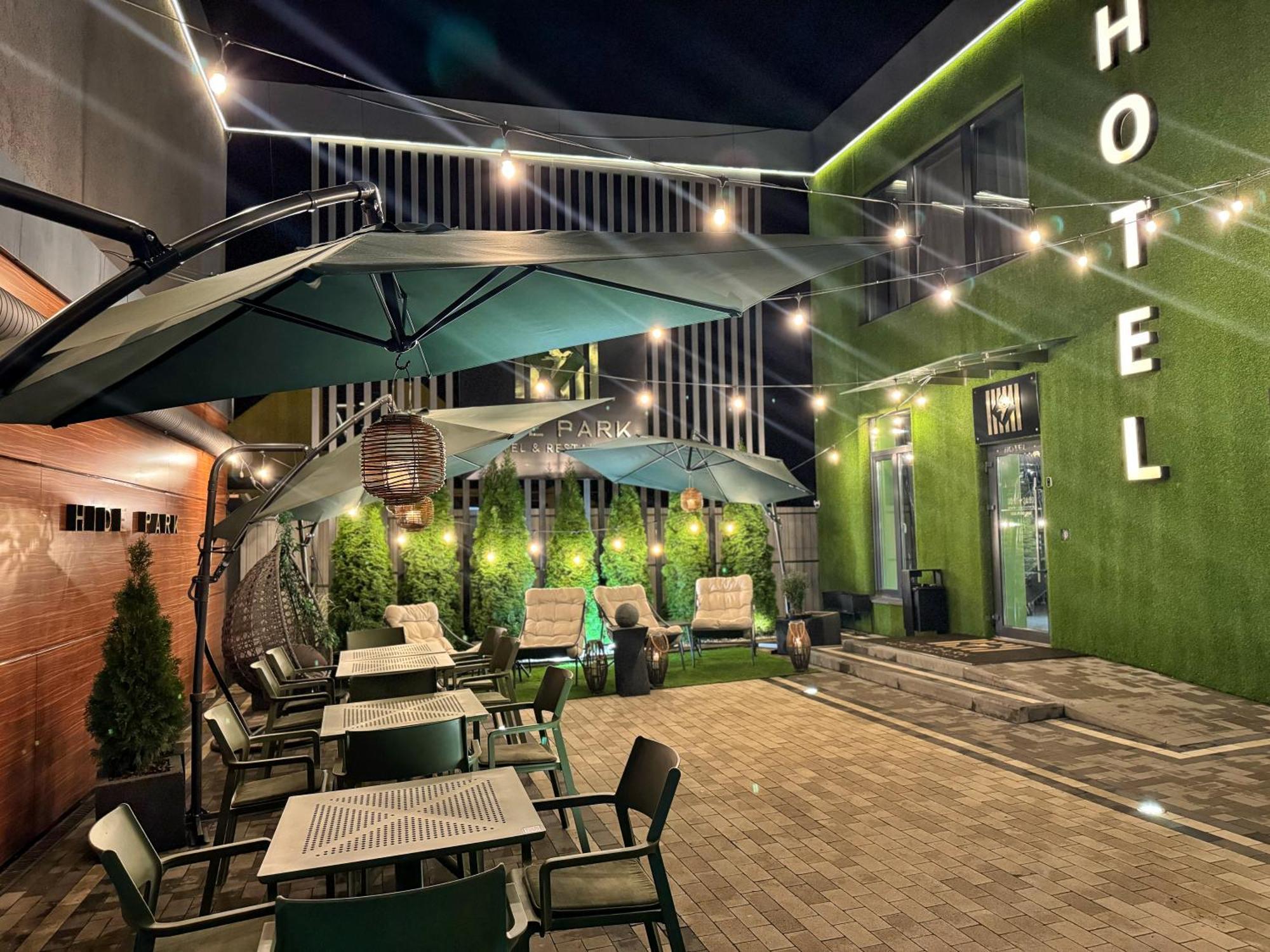 Hide Park Hotel Vinnytsia Exterior foto