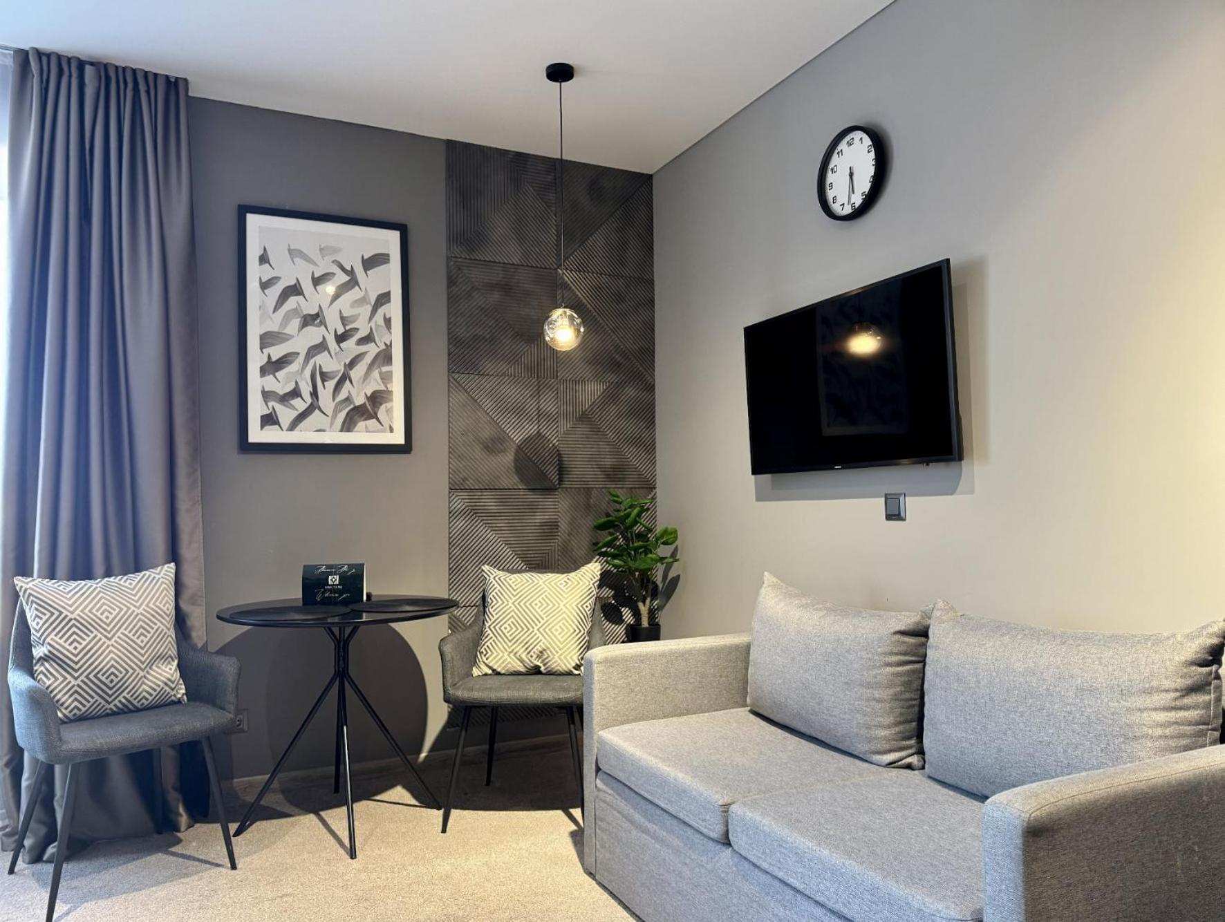Hide Park Hotel Vinnytsia Exterior foto